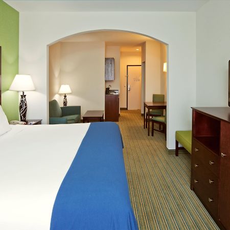 Holiday Inn Express & Suites Graham, An Ihg Hotel Eksteriør billede